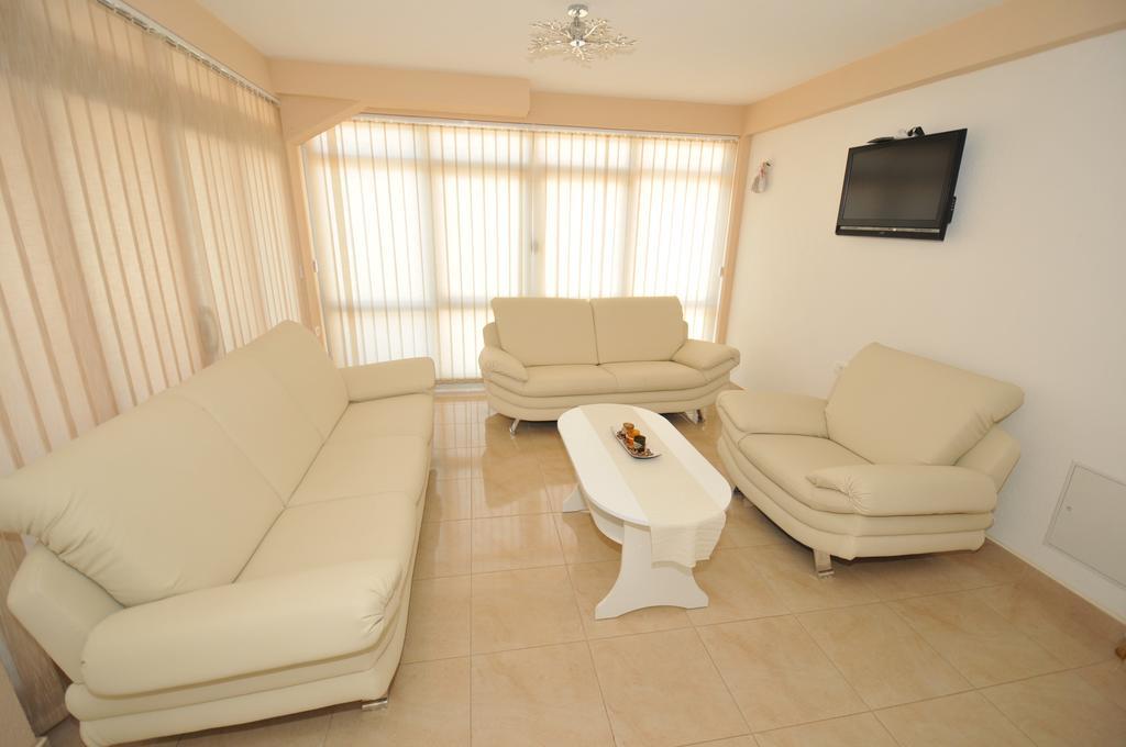 Pansion Bojic Hotel Medjugorje Ngoại thất bức ảnh