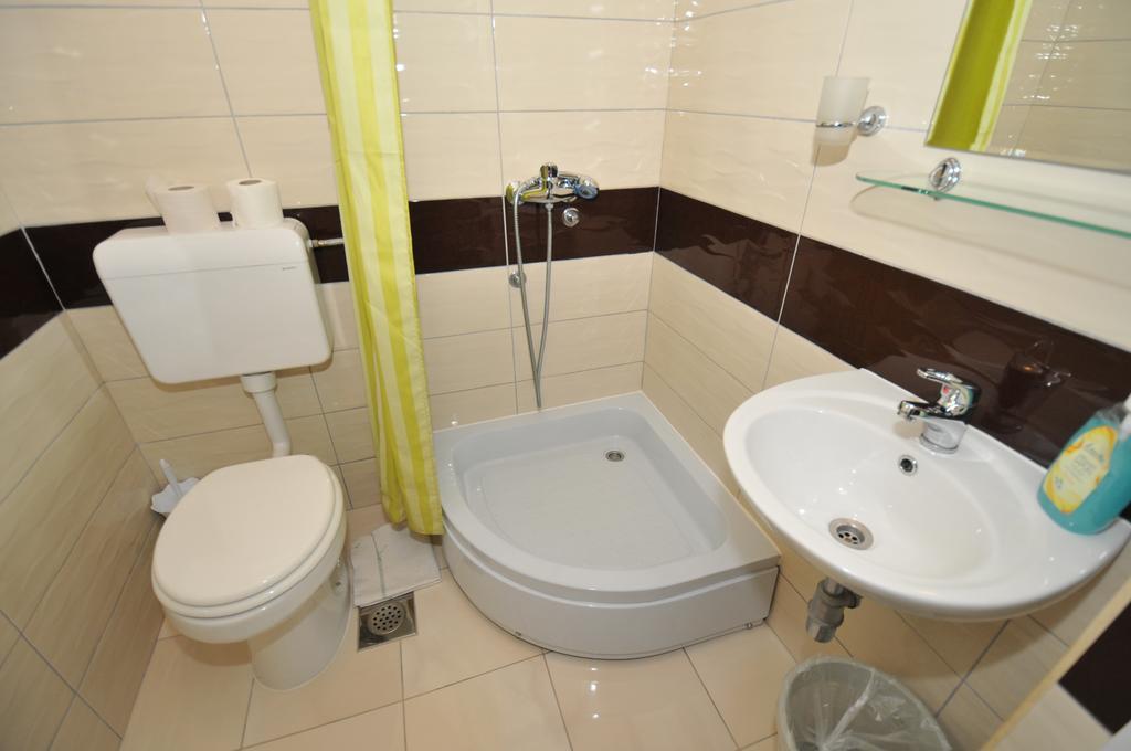 Pansion Bojic Hotel Medjugorje Ngoại thất bức ảnh
