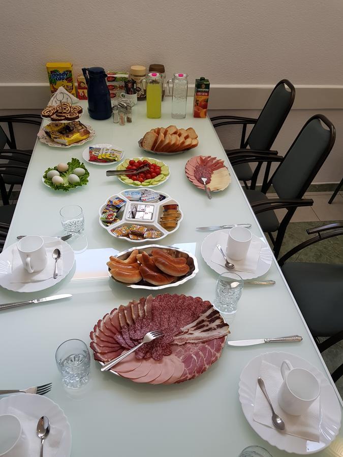 Pansion Bojic Hotel Medjugorje Ngoại thất bức ảnh