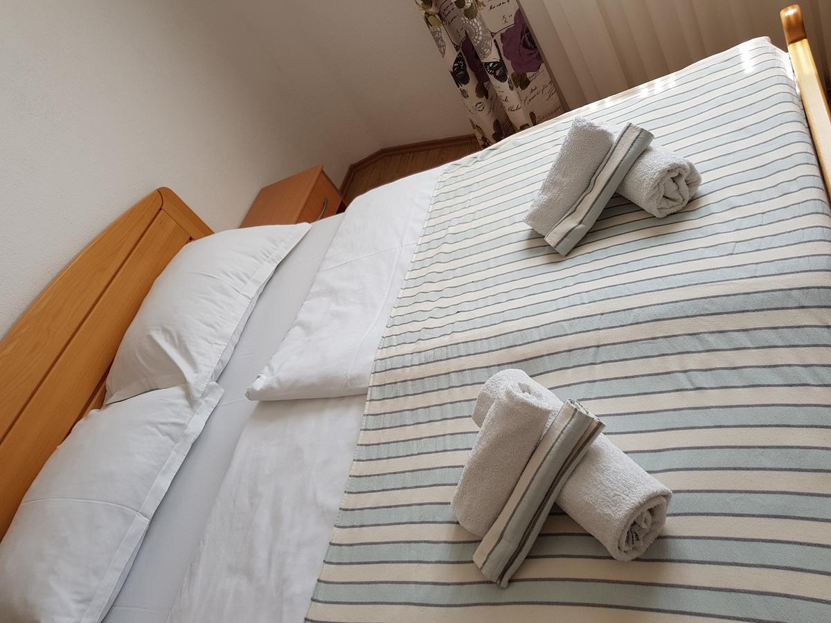 Pansion Bojic Hotel Medjugorje Ngoại thất bức ảnh